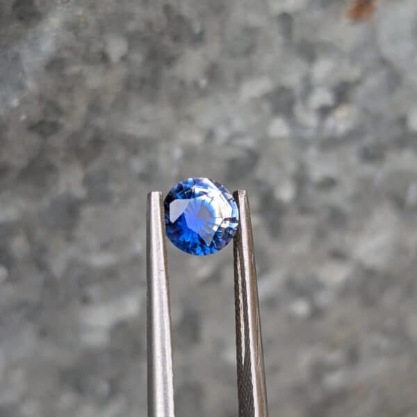 Bicolor Sapphire (1.04 ct) - Image 4