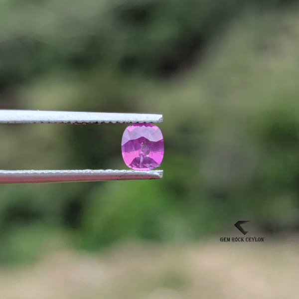 Natural Pink Sapphire (0.61 ct) - Image 2